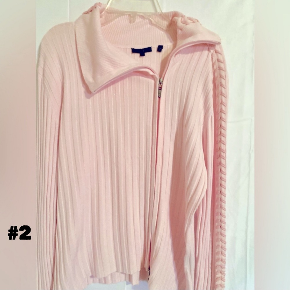 YUKA Ladies Sweater